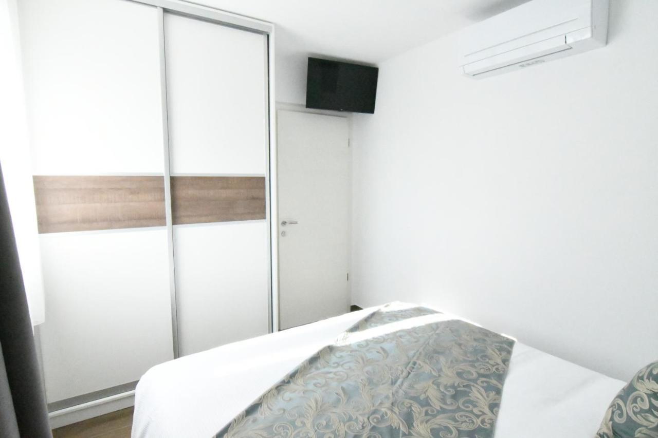 Holiday Luxury Resort Sundance 特罗吉尔 外观 照片