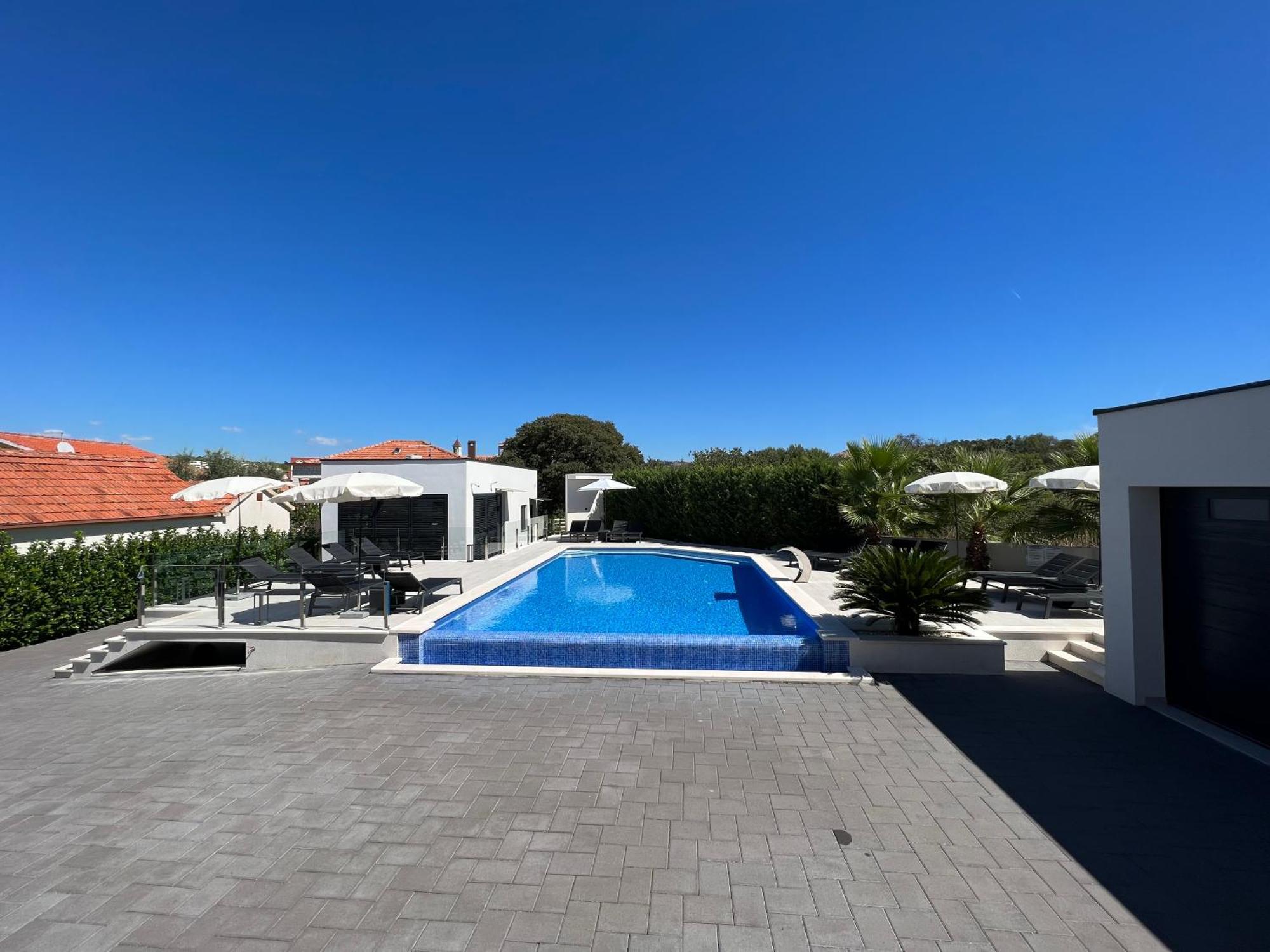 Holiday Luxury Resort Sundance 特罗吉尔 外观 照片